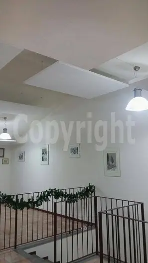 Correzione Acustica Professionale per Eliminare il Riverbero nei Corridoi<br /><br />