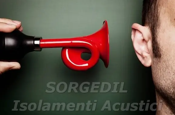 Alcuni suoni, anche quelli più innocui, possono scatenare forti reazioni fisiche e psicologiche. La misofonia è un esempio di come certi rumori possano interferire con la nostra tranquillità.