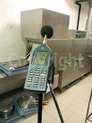 Misura fonica ufficiale su gruppo frigorifero per impatto ambientale<br /><br />