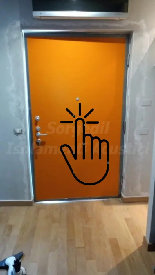 Porta Arancione Insonorizzata: Silenzio Totale Senza Rinunciare al Design<br /><br />