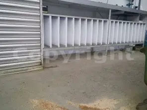 Postazione di Controllo Qualità con Arredo Tecnico e Parete Antiriverbero<br /><br />